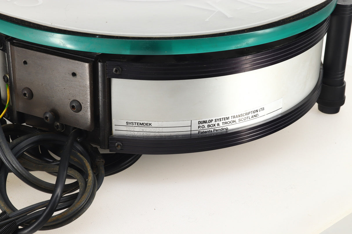 Systemdek II Turntable / Linn Basik LVX Tonearm