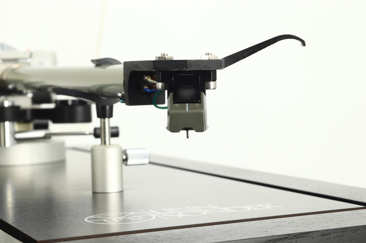 Linn LP12 Turntable - Black Ash / Ittok LVII Tonearm / K9 Cartridge