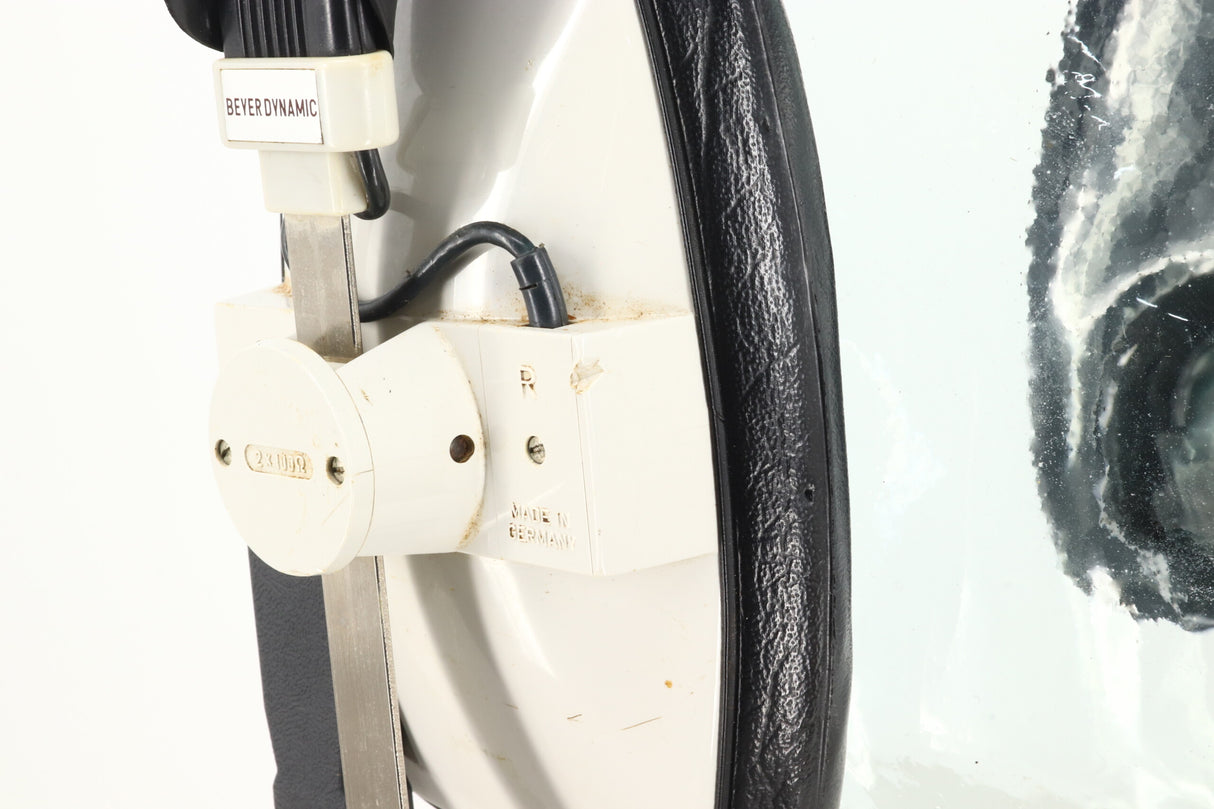 BeyerDynamic DT100 Headphones