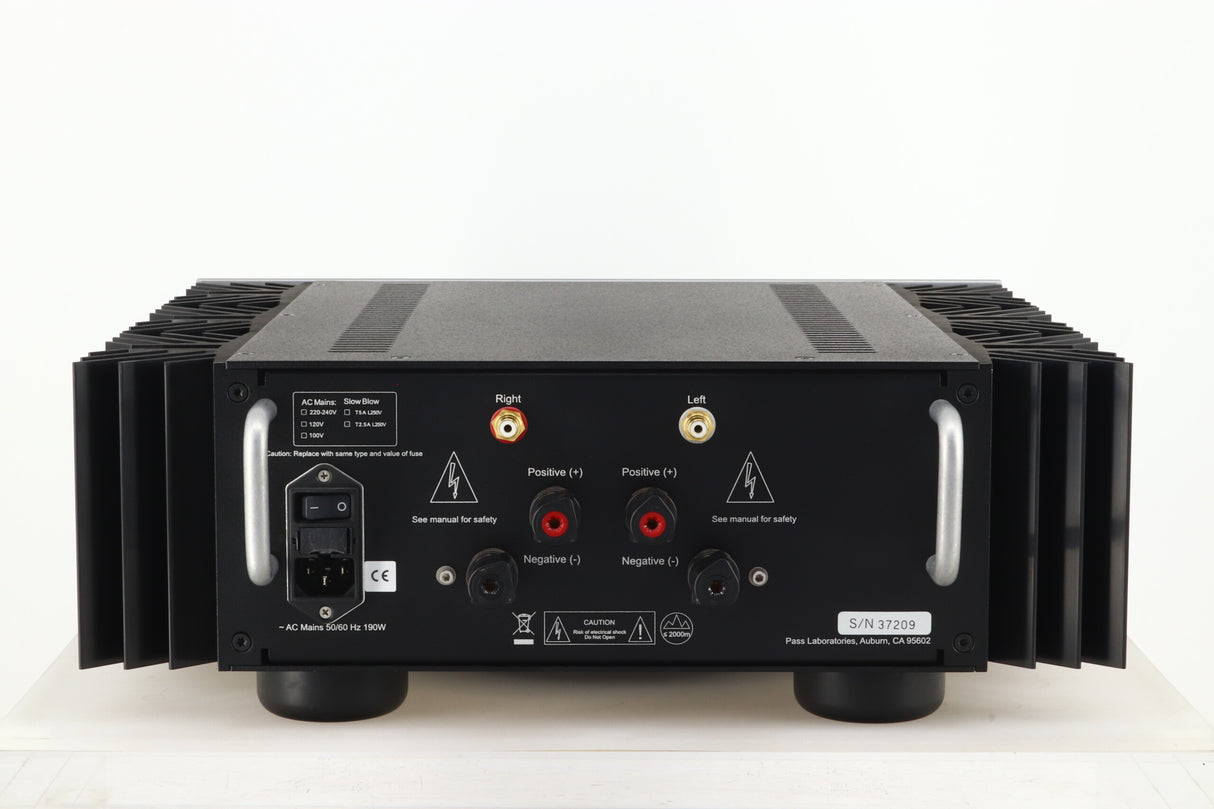 Pass Labs XA25 Power Amplifier - Silver