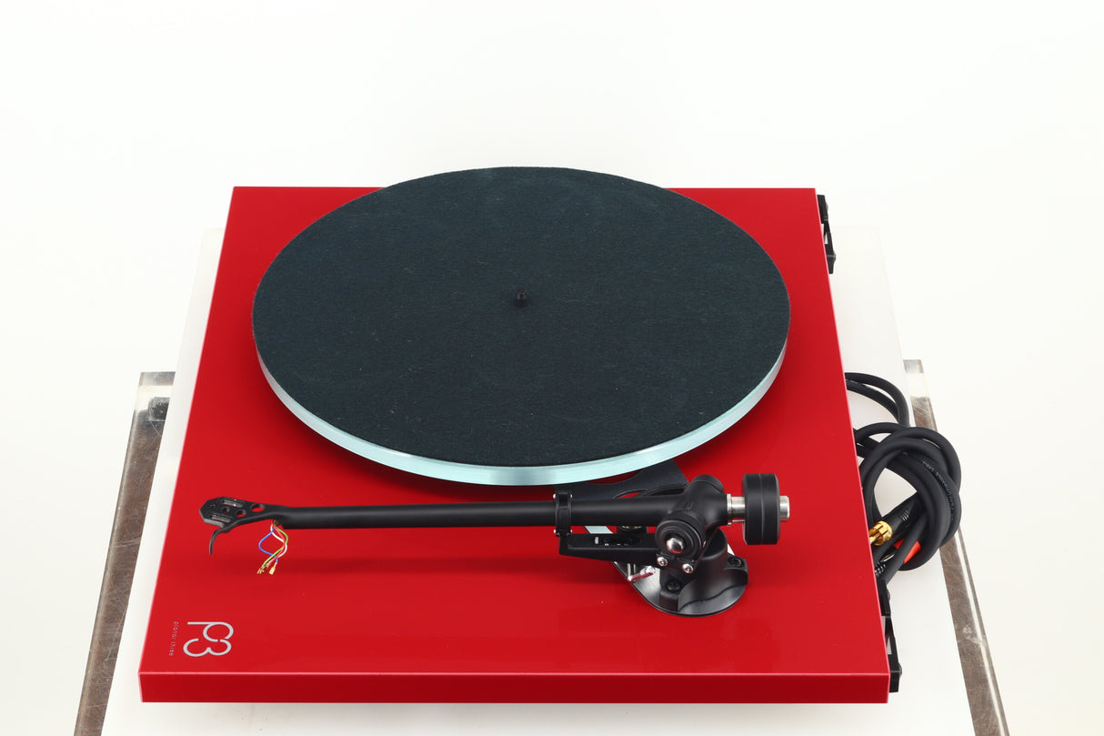 Rega Planar 3 Turntable - Red / NEO Power Supply