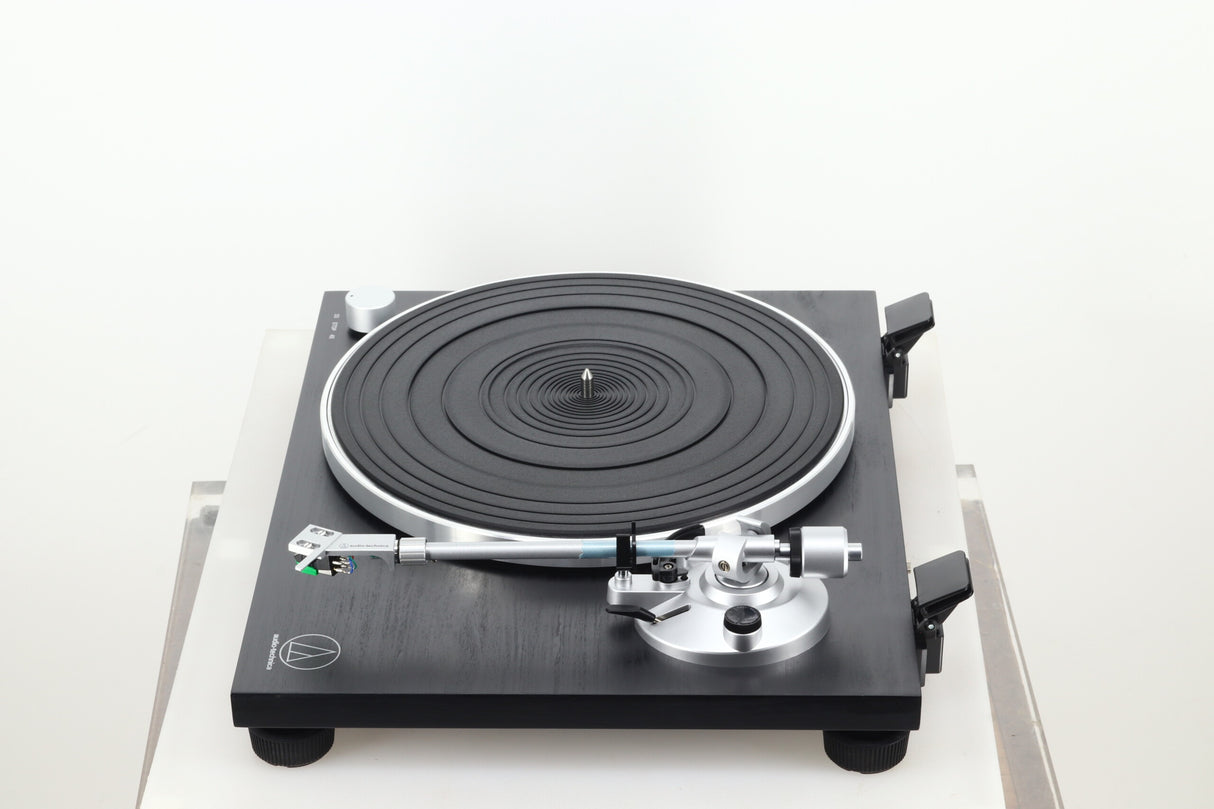 Audio Technica AT-LPW30BK Turntable - Black