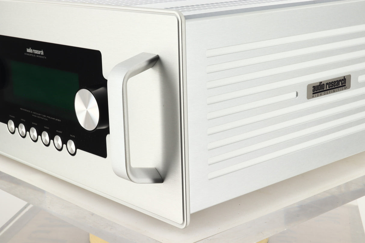 Audio Research REF6SE Pre Amplifier - Silver