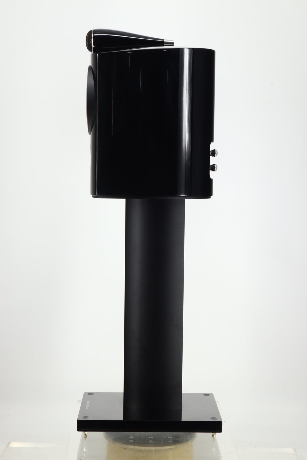 B&W 805 D3 Loudspeakers & Stands - Black