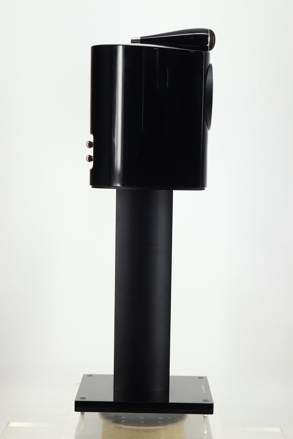 B&W 805 D3 Loudspeakers & Stands - Black