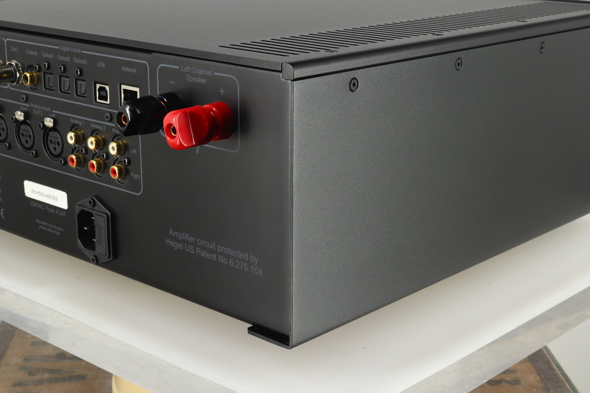 Hegel H590 Reference Integrated Amplifier