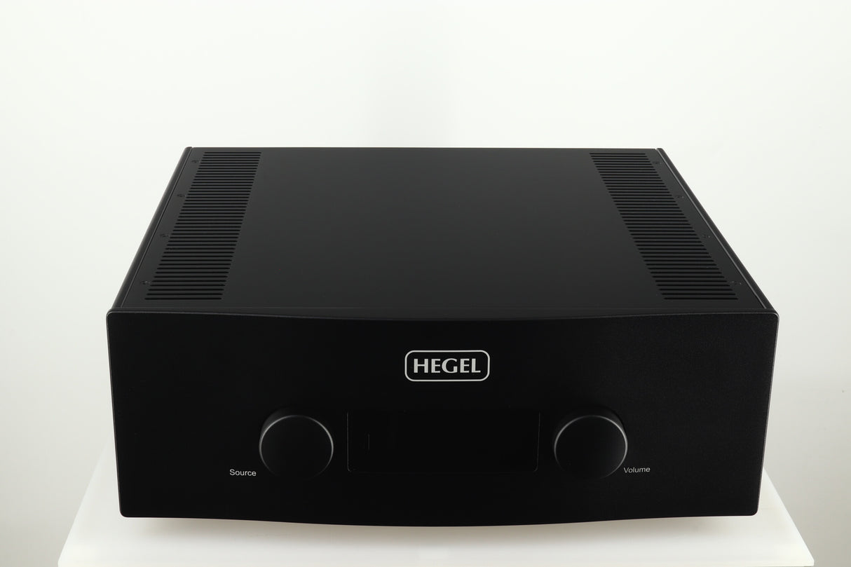 Hegel H590 Reference Integrated Amplifier