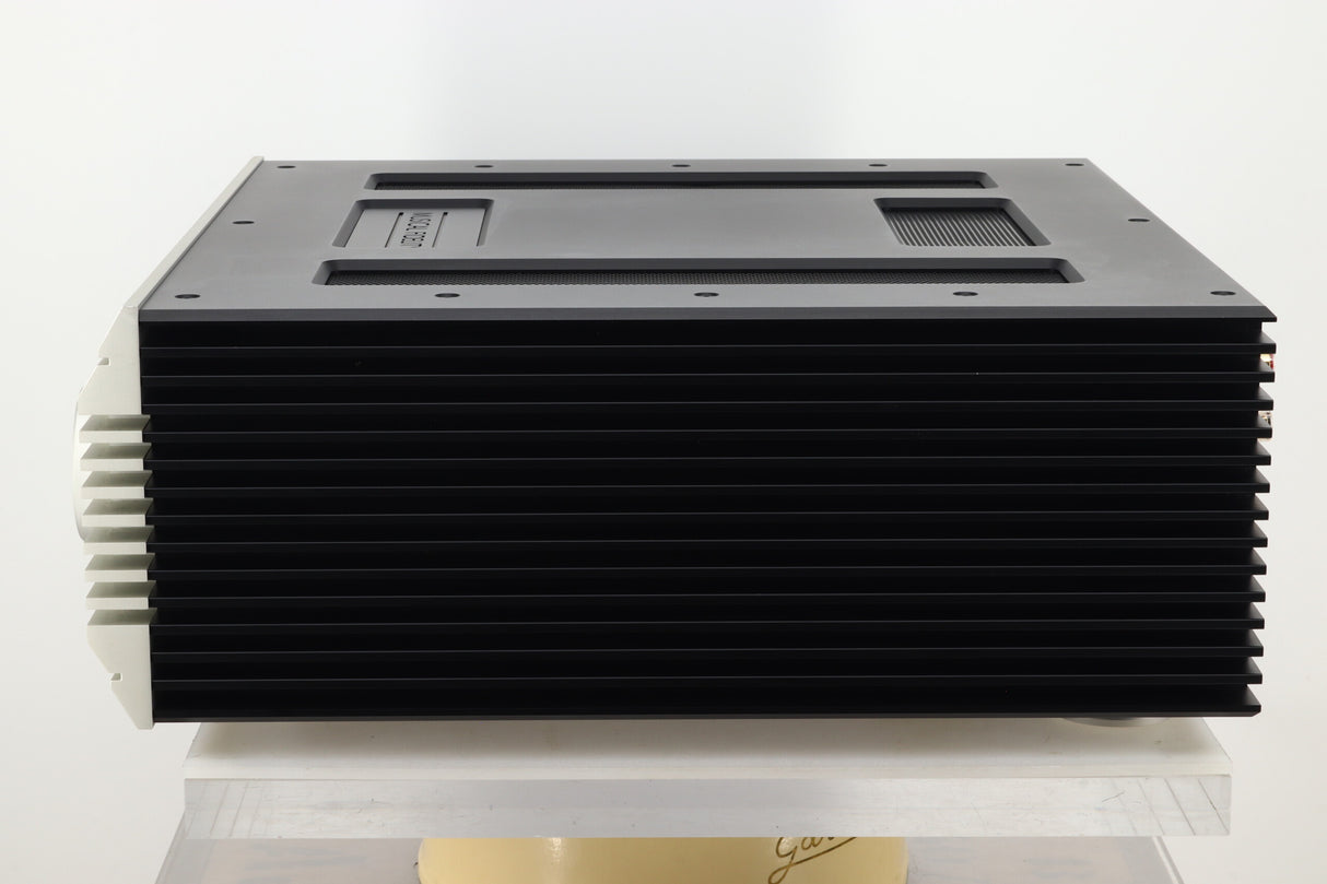 Musical Fidelity Nu-Vista 800 Integrated Amplifier - Silver