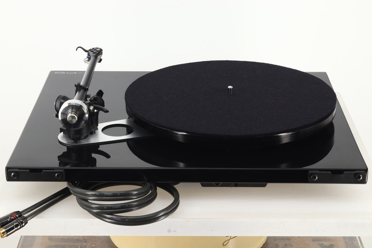 Rega RP6 Turntable / Ania MC Cartridge / Upgraded Sub-Platter - Gloss Black
