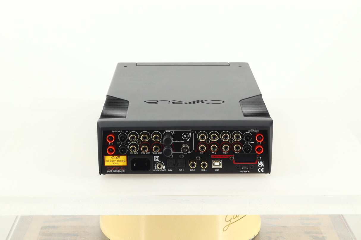 Cyrus i7-XR Integrated Amplifier - Phantom Black