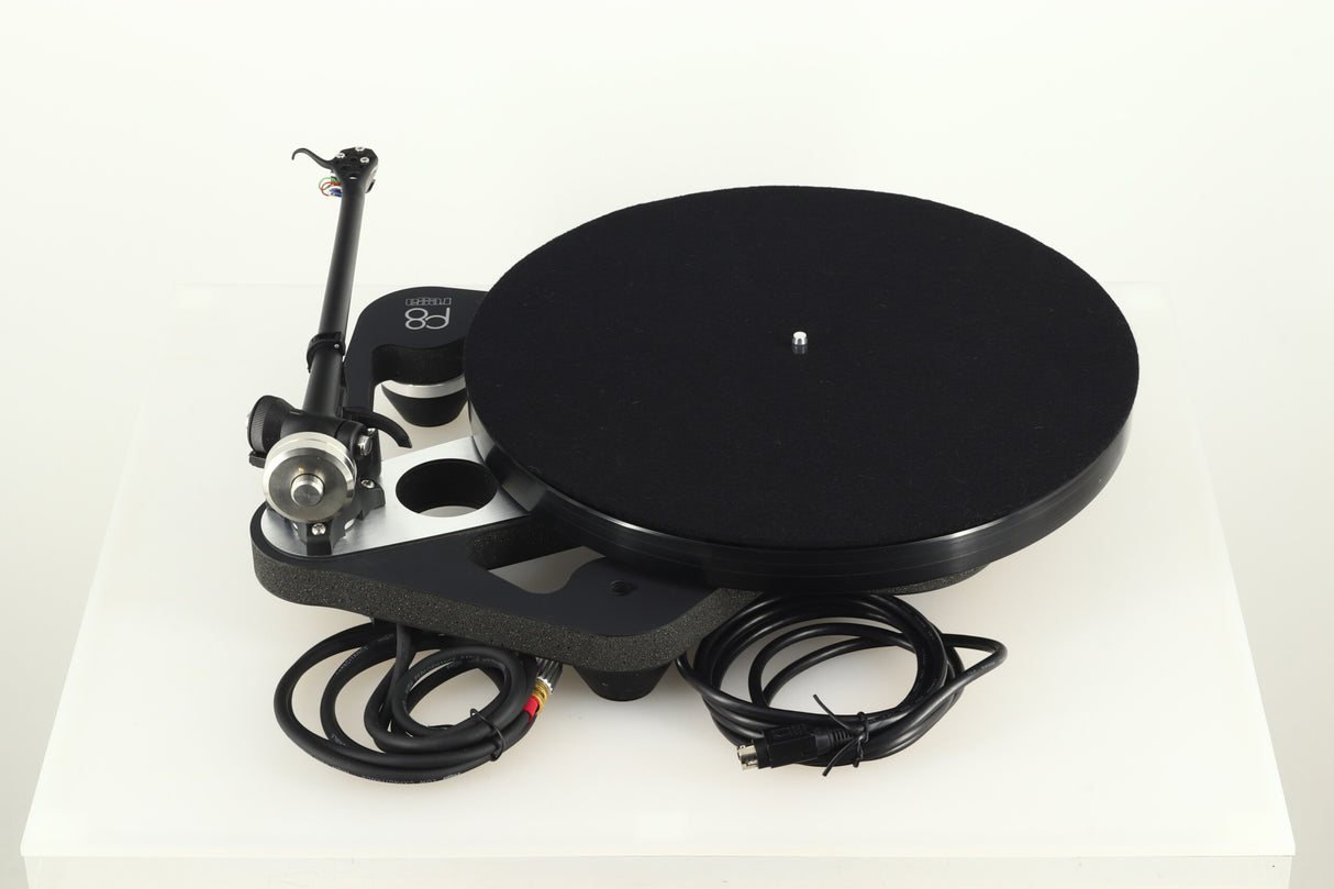 Rega Planar 8 Turntable / Apheta 3 MC Cartridge - Black