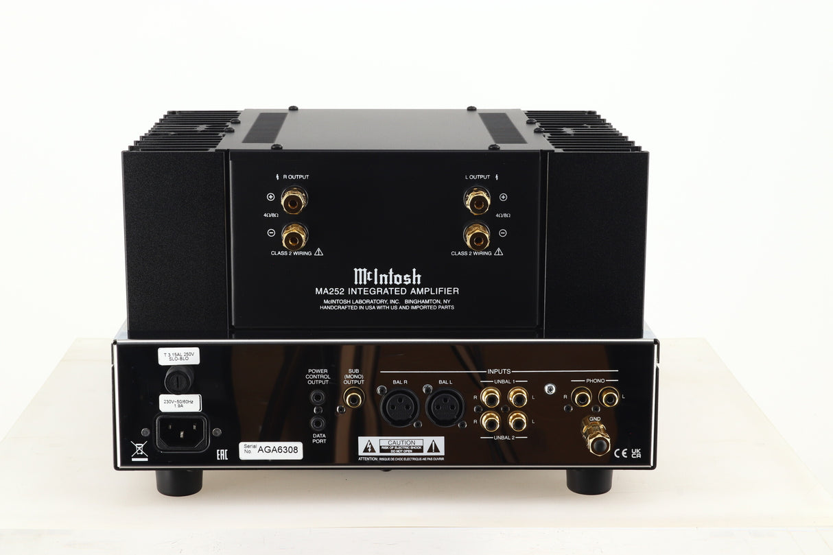 McIntosh MA252 Integrated Amplifier