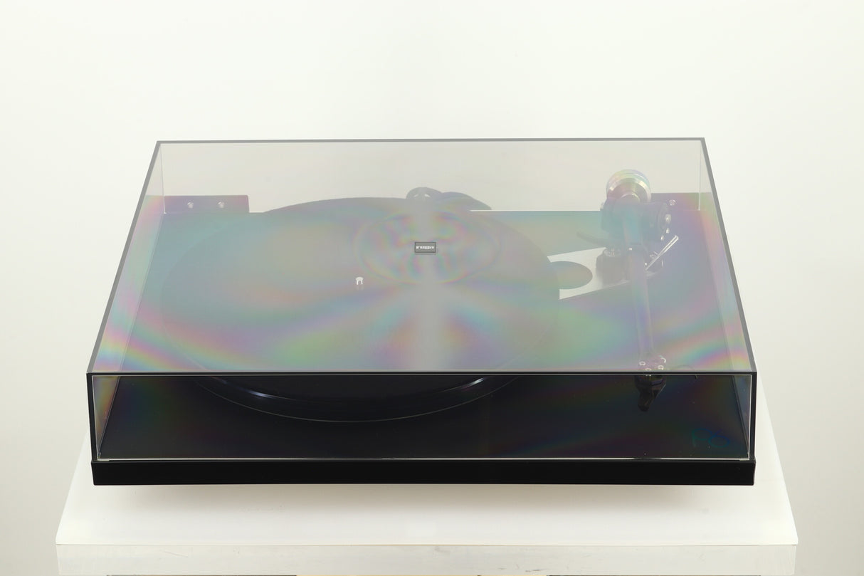 Rega Planar 6 Turntable / Ania Cartridge - Black