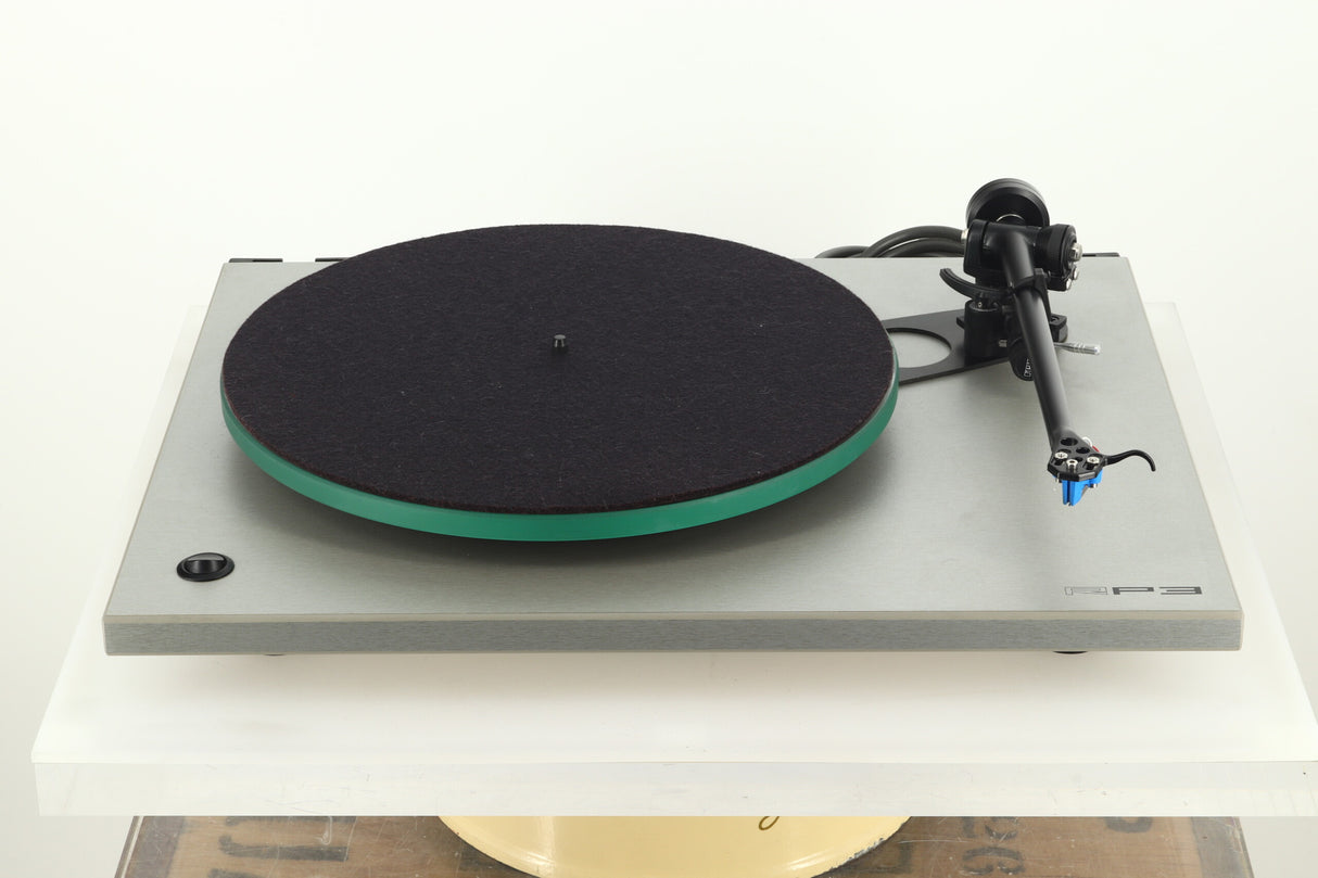 Rega RP3 Turntable - Silver / Elys 2 Cartridge