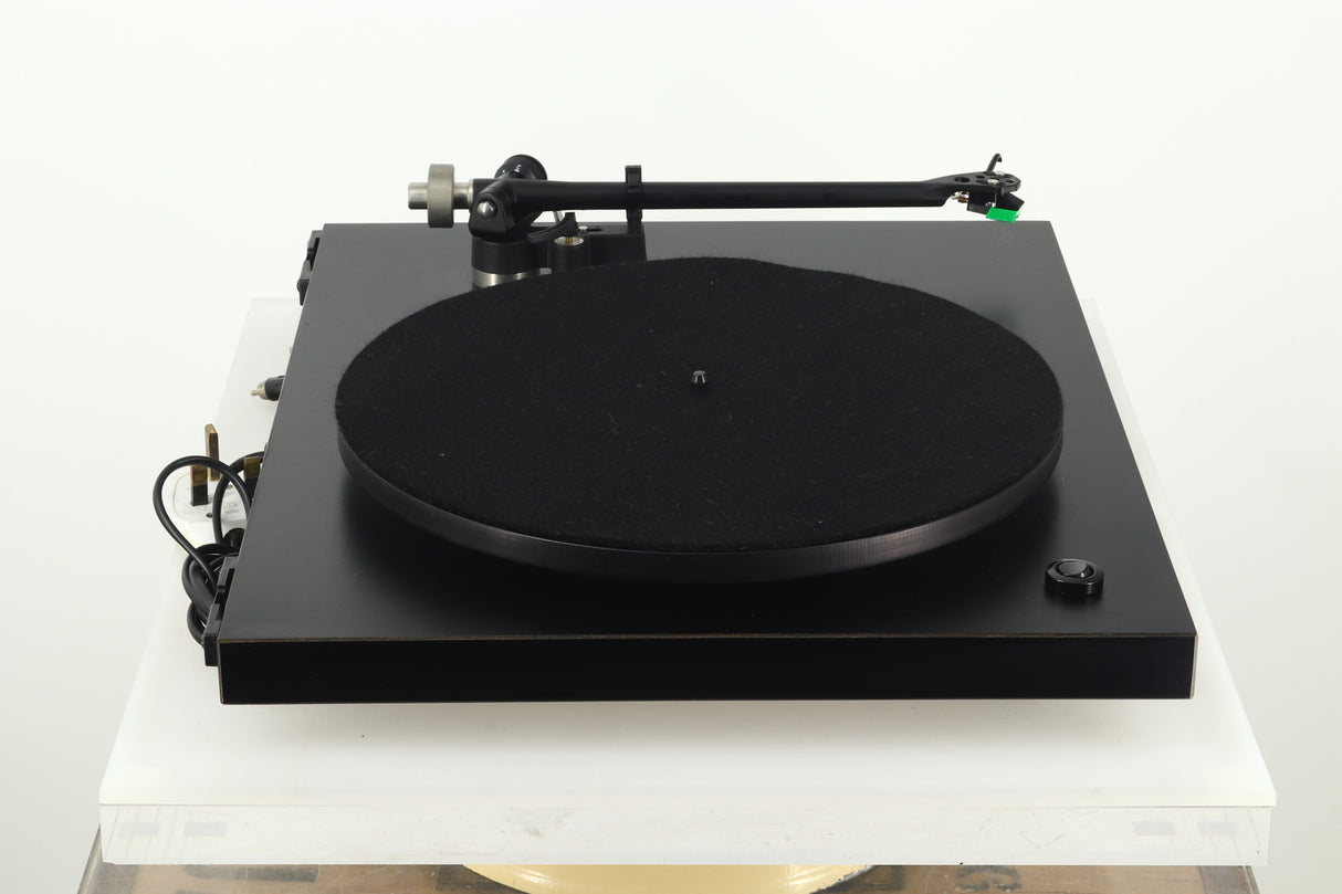 Rega Planar 3 Turntable / AT95E Cartridge