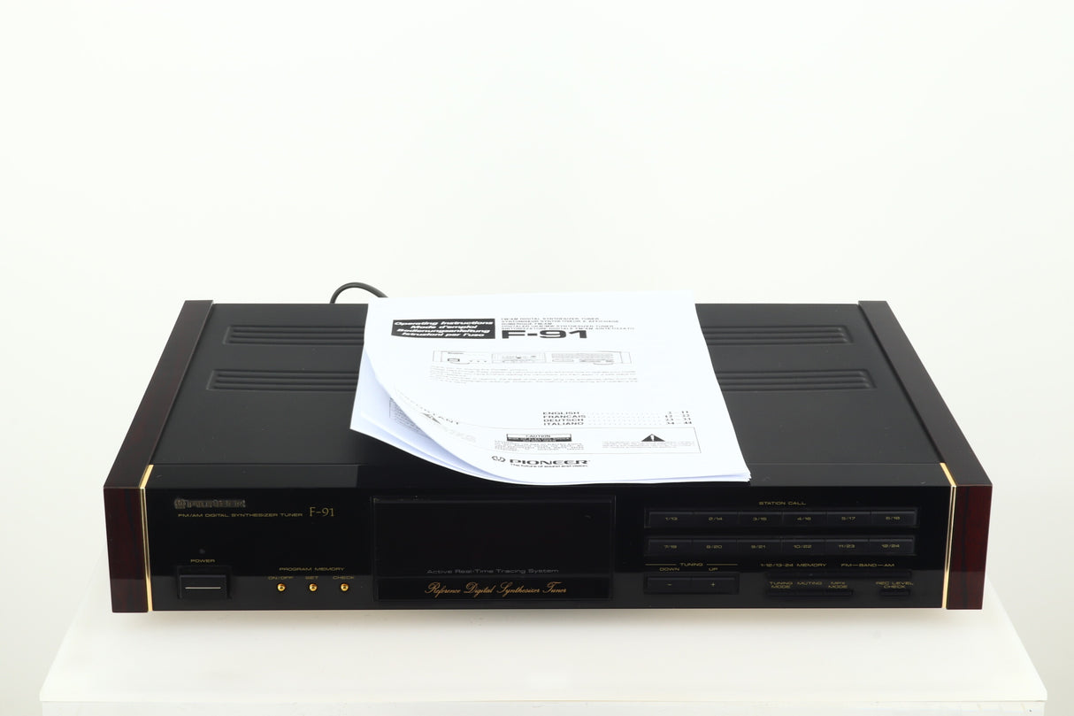 Pioneer F-91 FM/AM Tuner