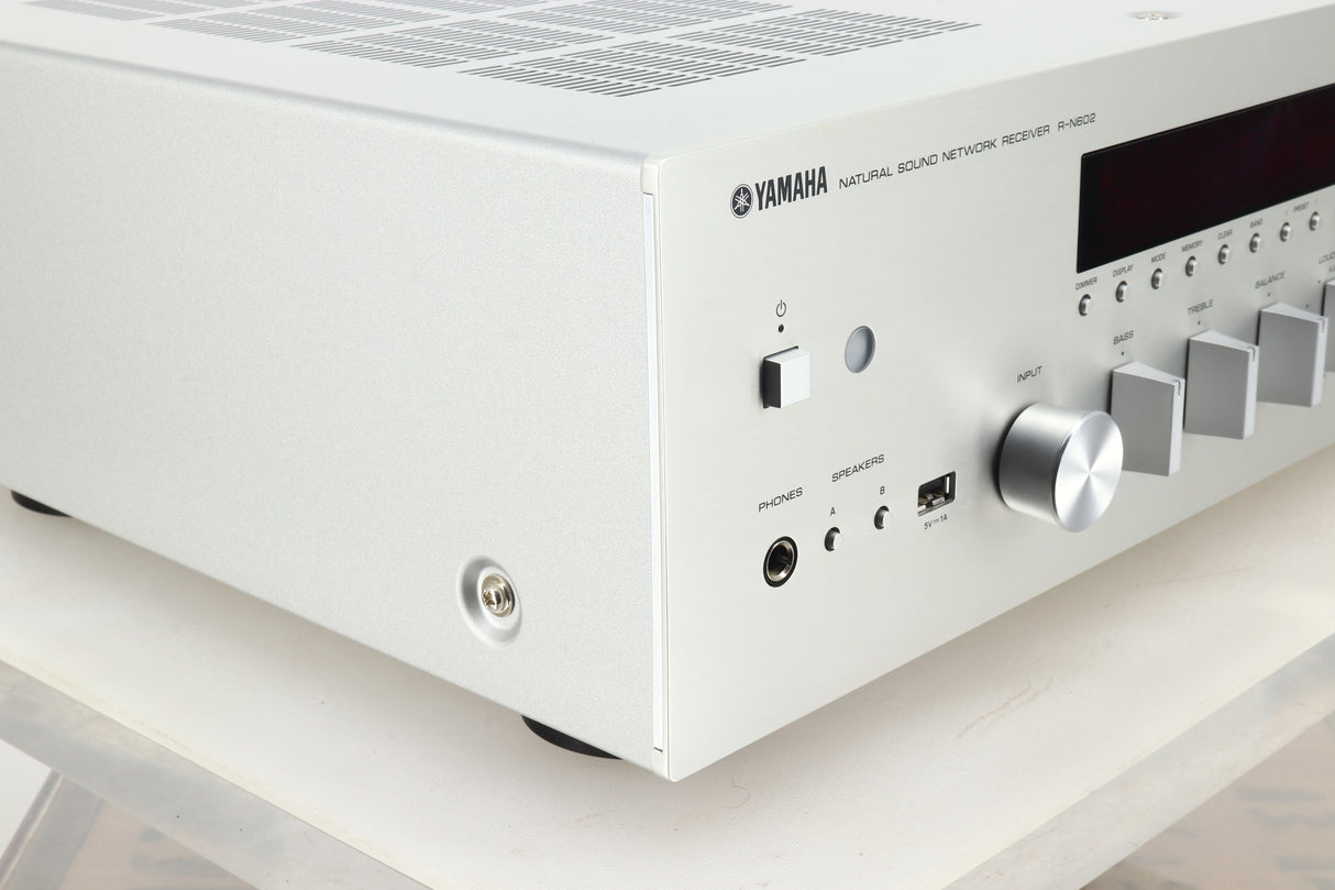 Yamaha R-N602 Network Receiver - Silver