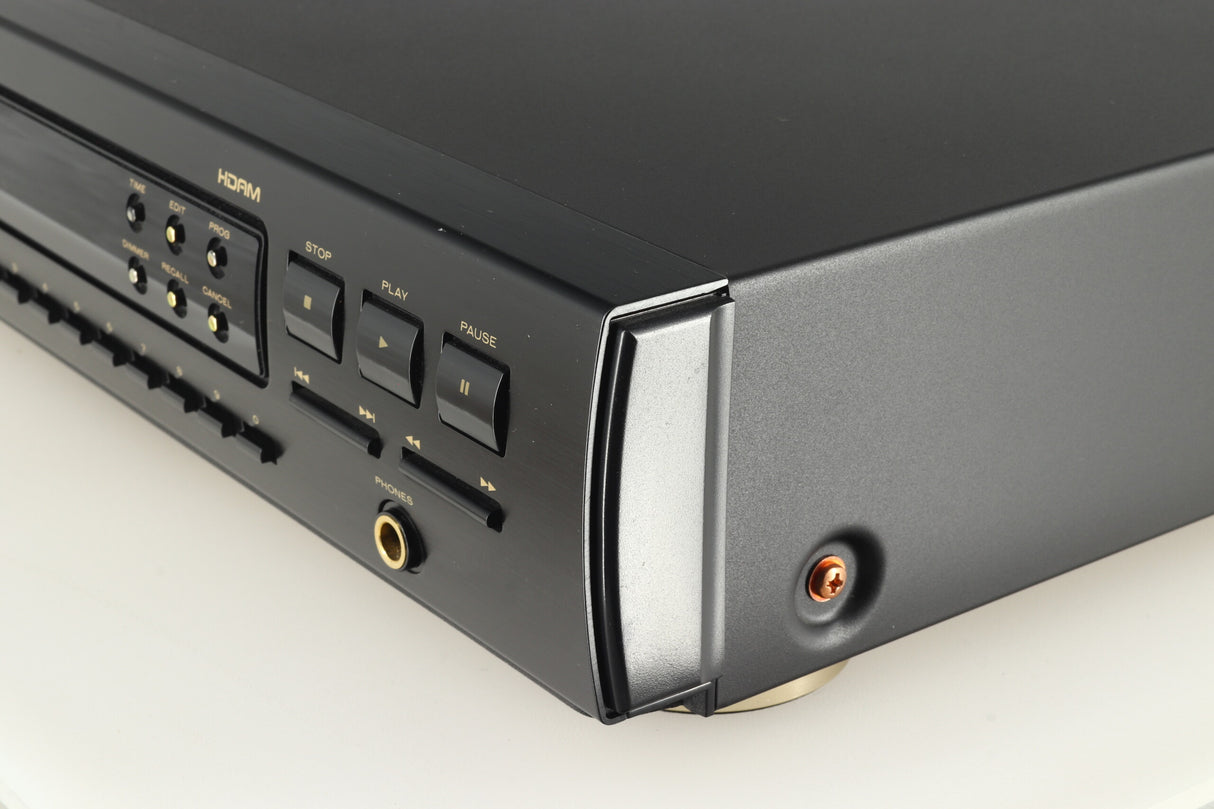 Marantz CD63 Mk2 KI Signature CD Player