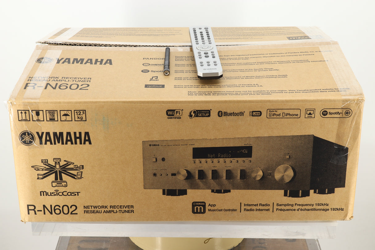 Yamaha R-N602 Network Receiver - Silver