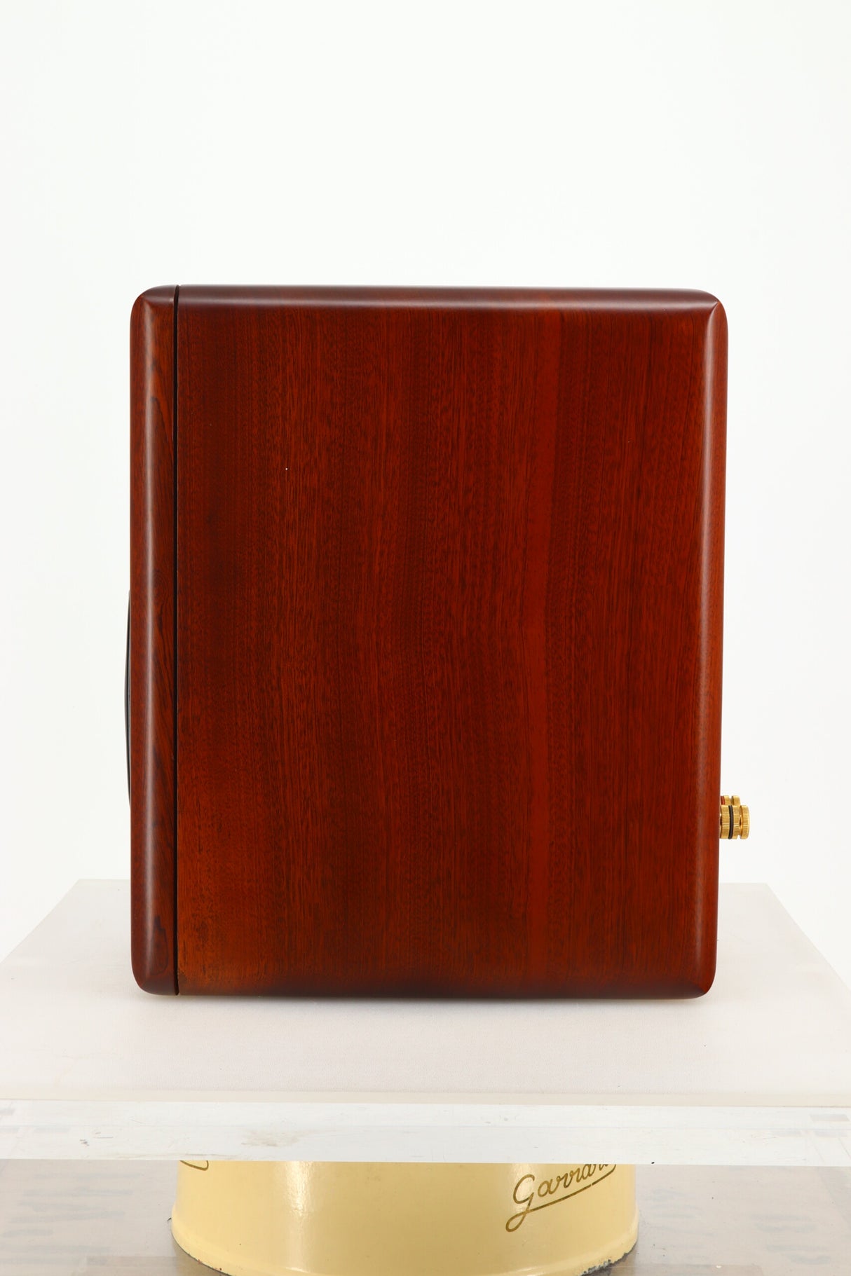 Opera 1.5 Standmount Speakers - Mogano Wood