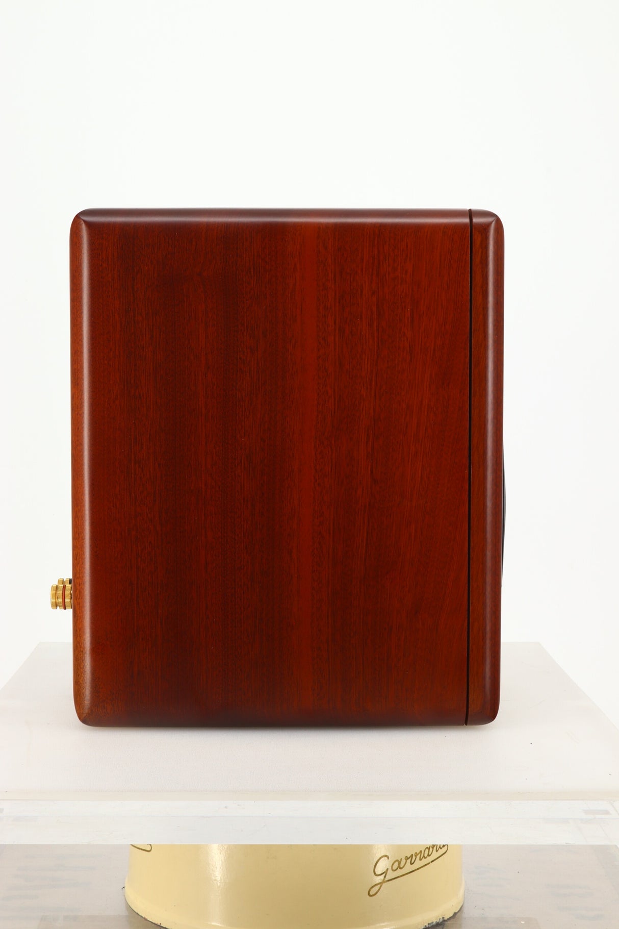 Opera 1.5 Standmount Speakers - Mogano Wood