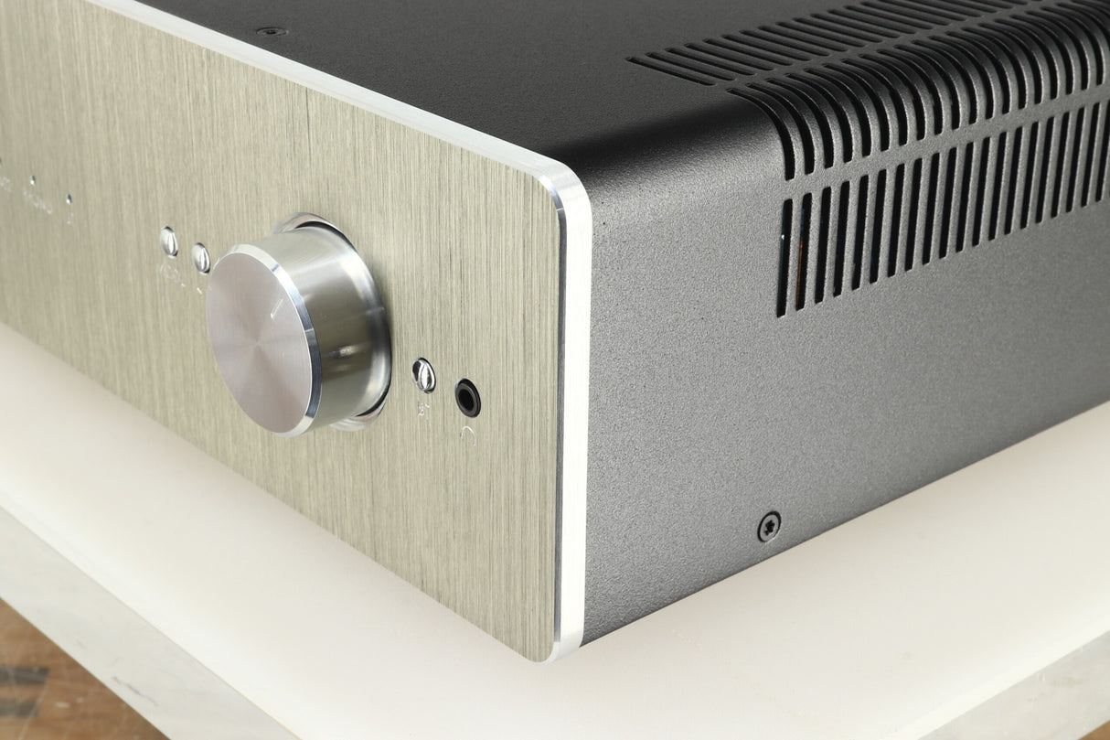 Roksan K3 Integrated Amplifier - Anthracite