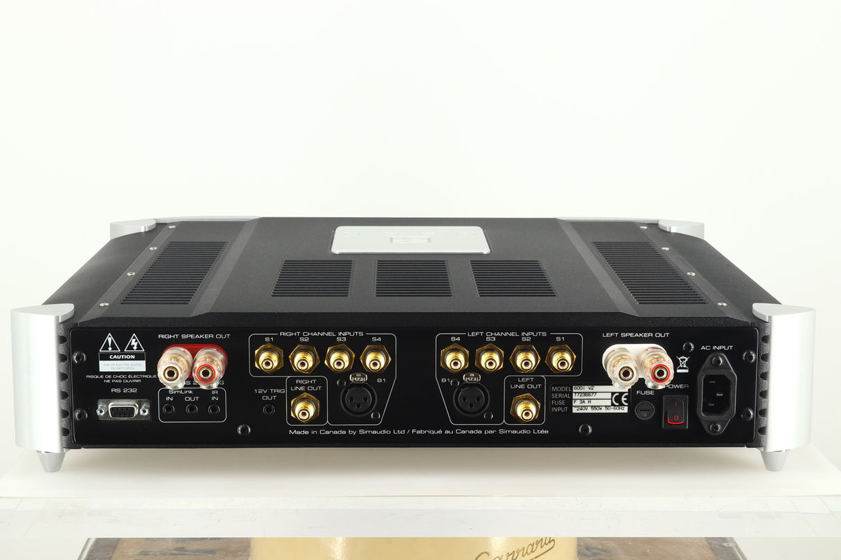 Moon by Sim Audio 600i V2 Integrated Amplifier - Two Tone