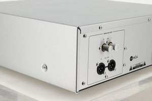 Luxman D-03X CD Player - Aluminium Silver