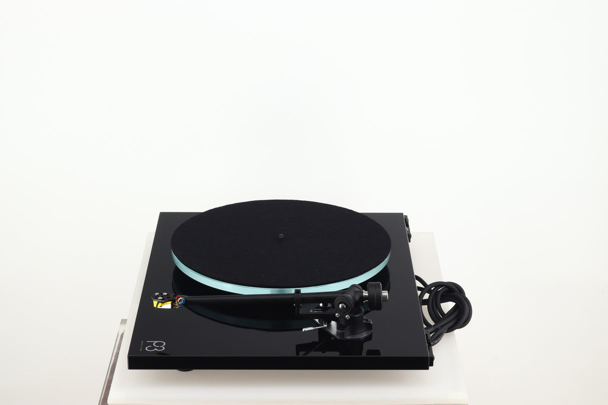 Rega Planar 3 Turntable - Black / Exact Cartridge