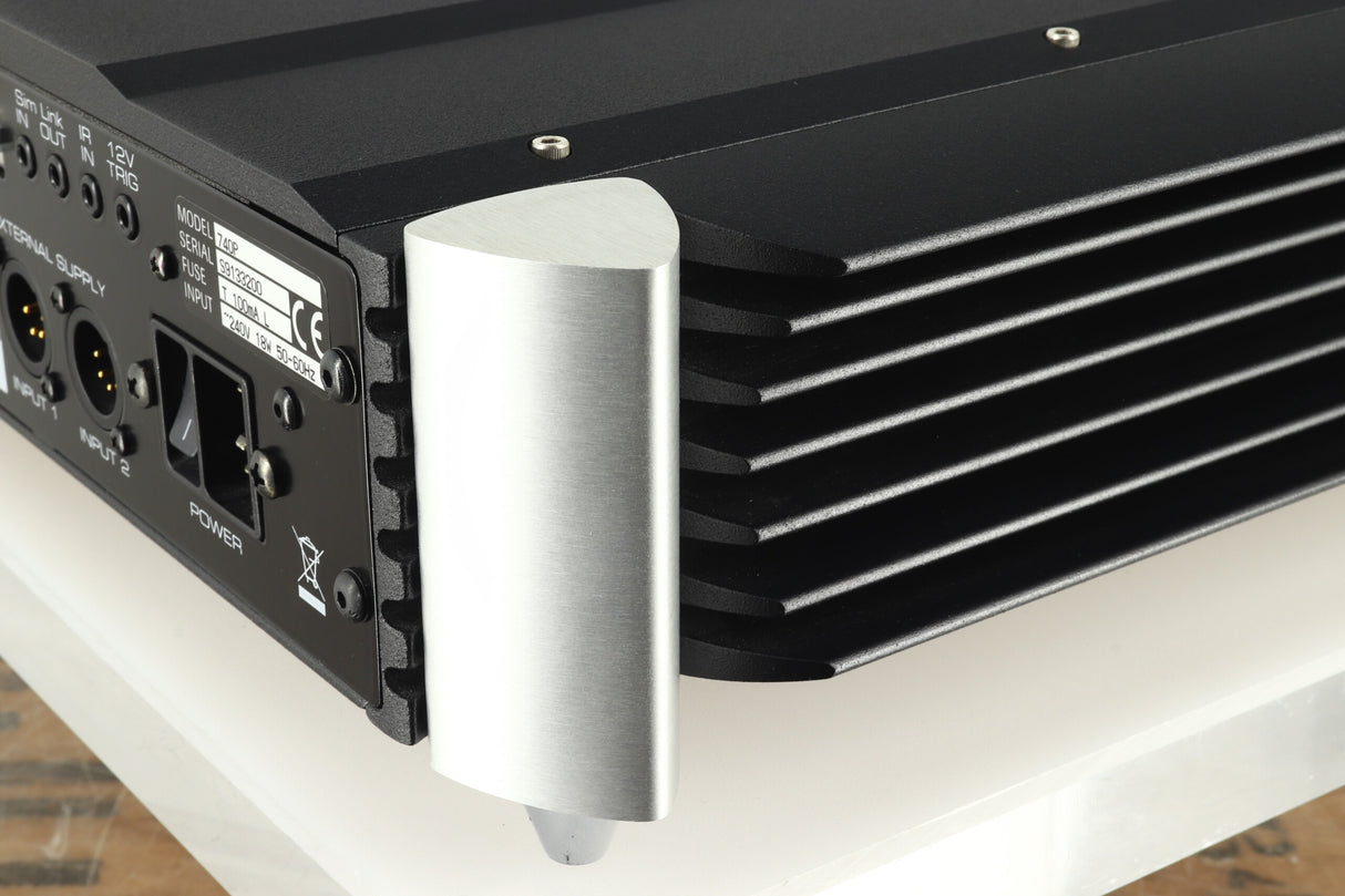 Moon 740P Pre Amplifier - Two Tone