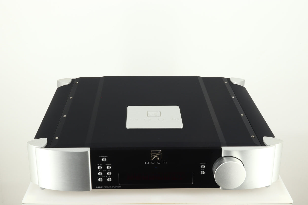 Moon 740P Pre Amplifier - Two Tone