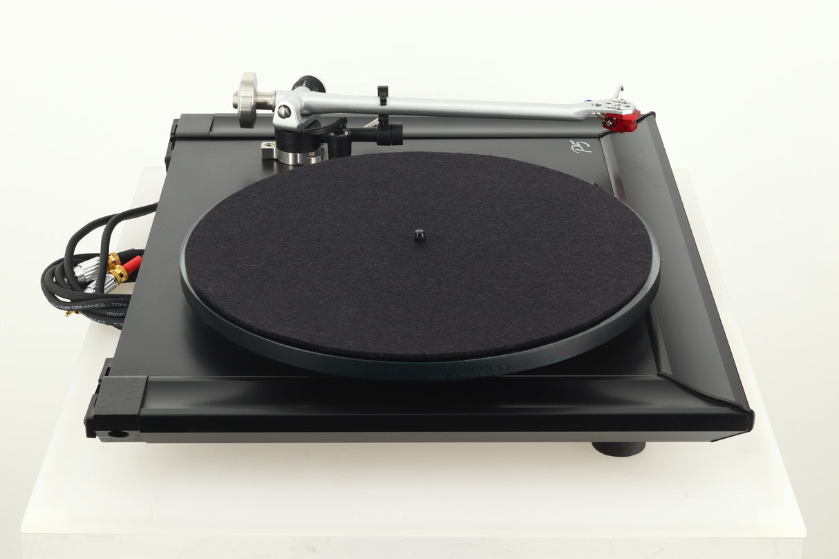 Rega P5 Turntable - Black / TTPSU Power Supply  / Dynavector 10x5 Cartridge