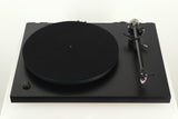 Rega Planar 3 Turntable / AT-VM95ML Cartridge