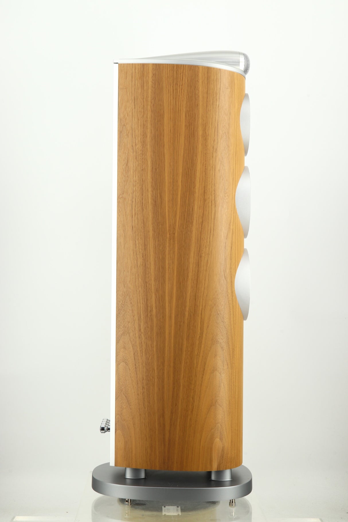 B&W 804 D4 Floorstanding Speakers - Walnut