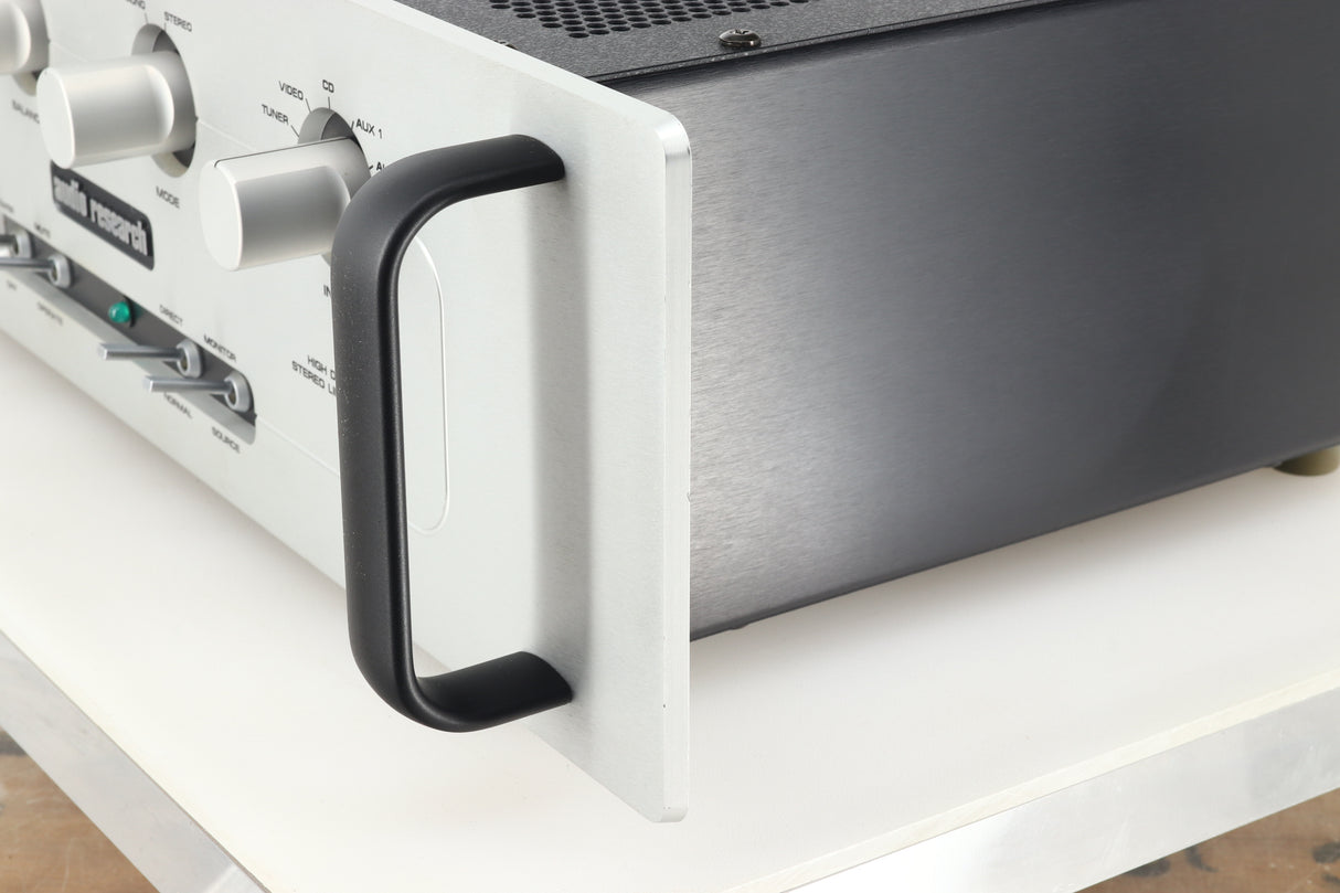 Audio Research LS3-B Pre Amplifier - Silver