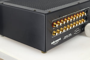 Audio Research LS3-B Pre Amplifier - Silver