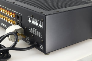 Audio Research LS3-B Pre Amplifier - Silver