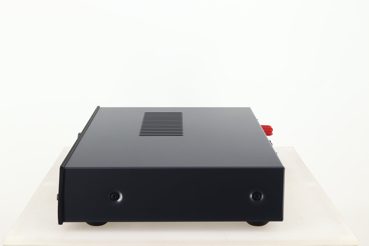 Arcam FMJ A19 Integrated Amplifier