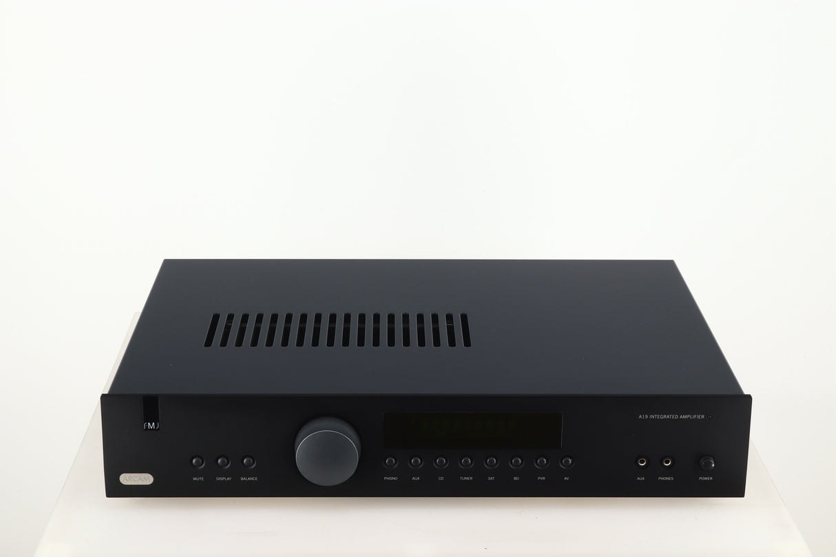 Arcam FMJ A19 Integrated Amplifier