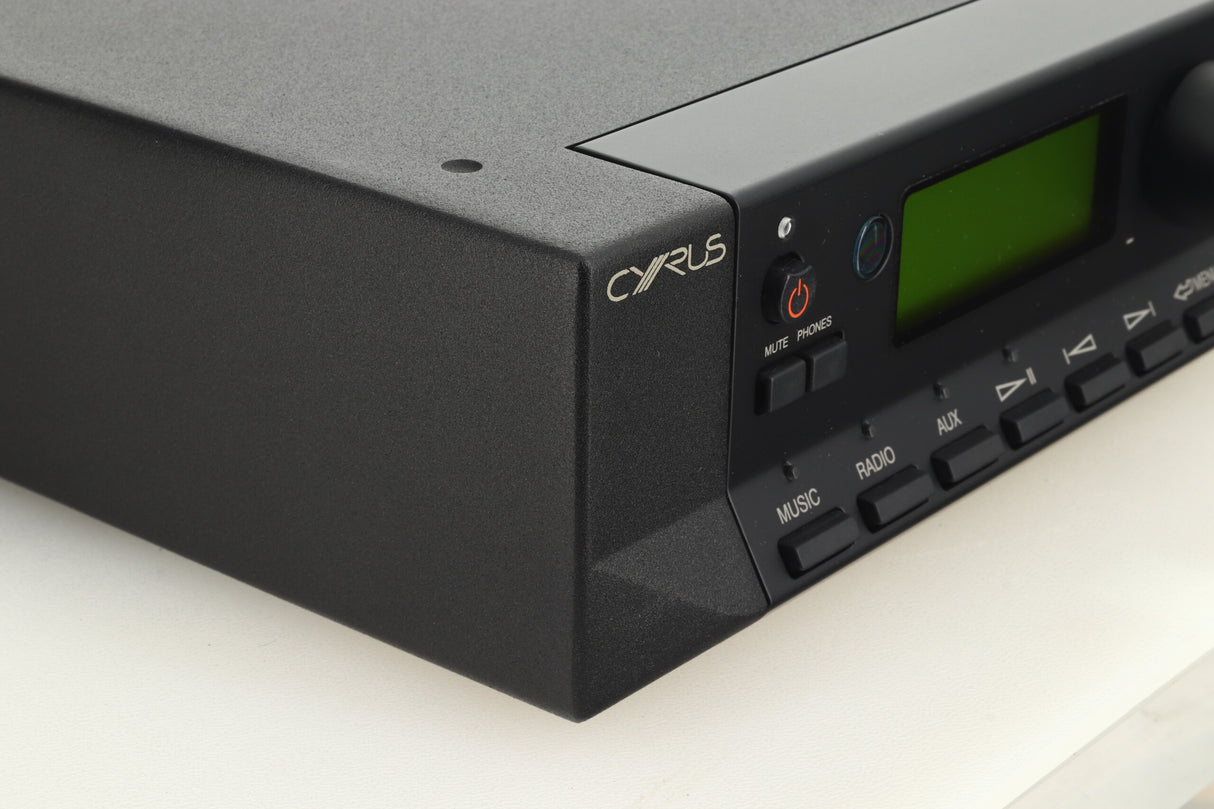 Cyrus Stream X Signature Streamer - Brushed Black