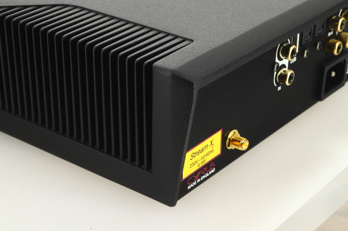 Cyrus Stream X Signature Streamer - Brushed Black