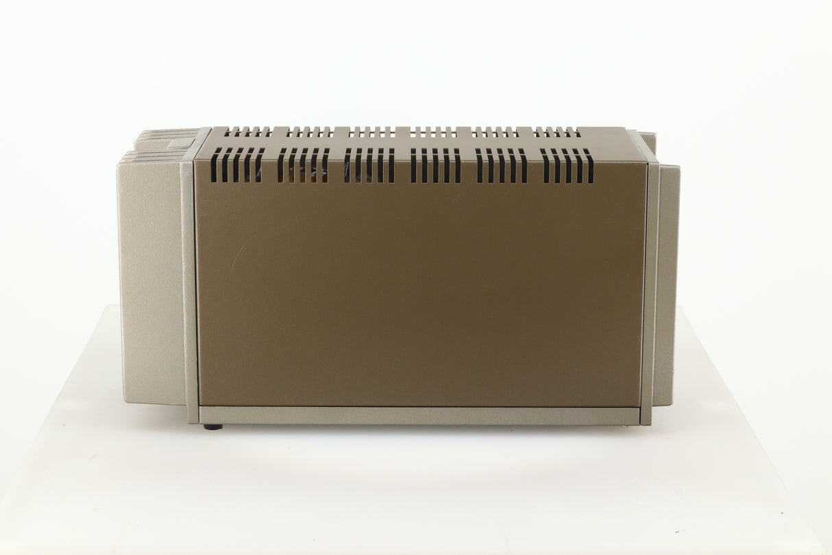 Quad 303 Power Amplifier