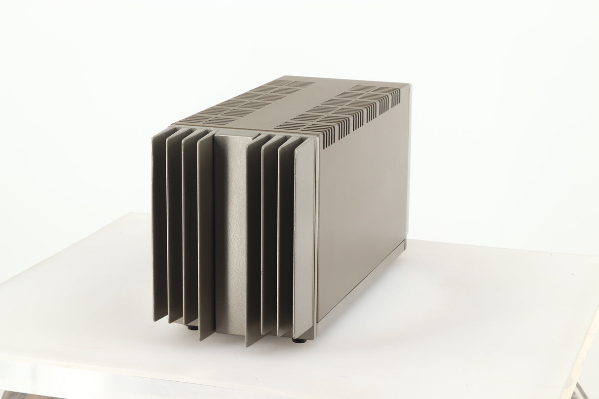 Quad 303 Power Amplifier