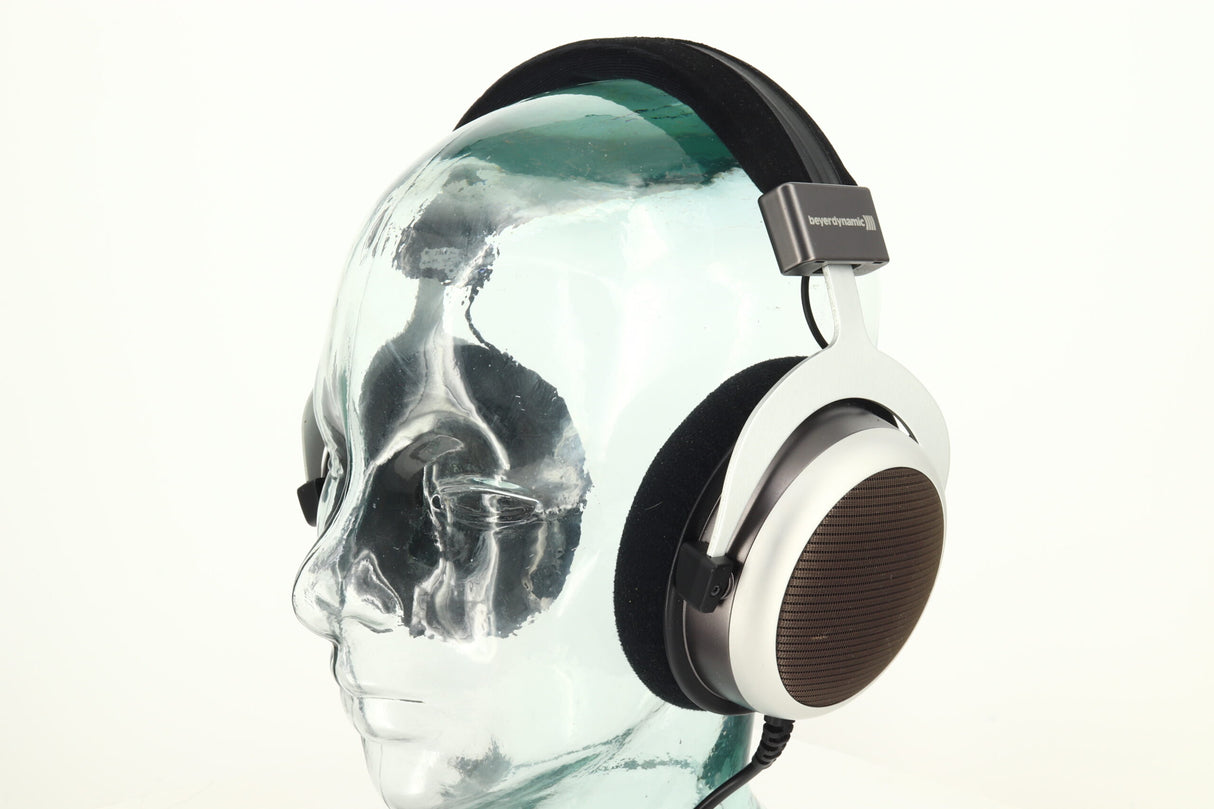 Beyerdynamic T 90 Headphones