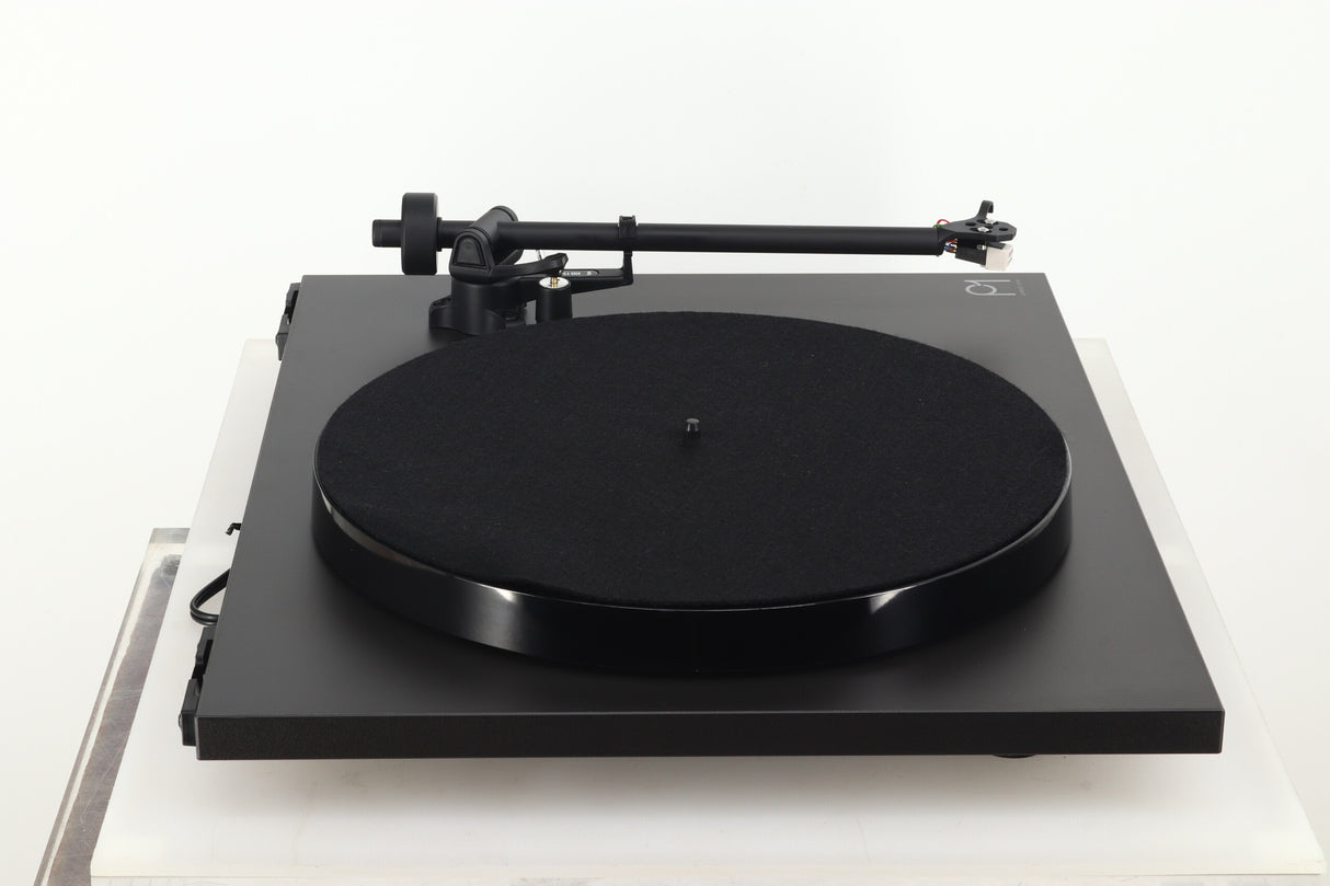 Rega Planar 1 Turntable - Black