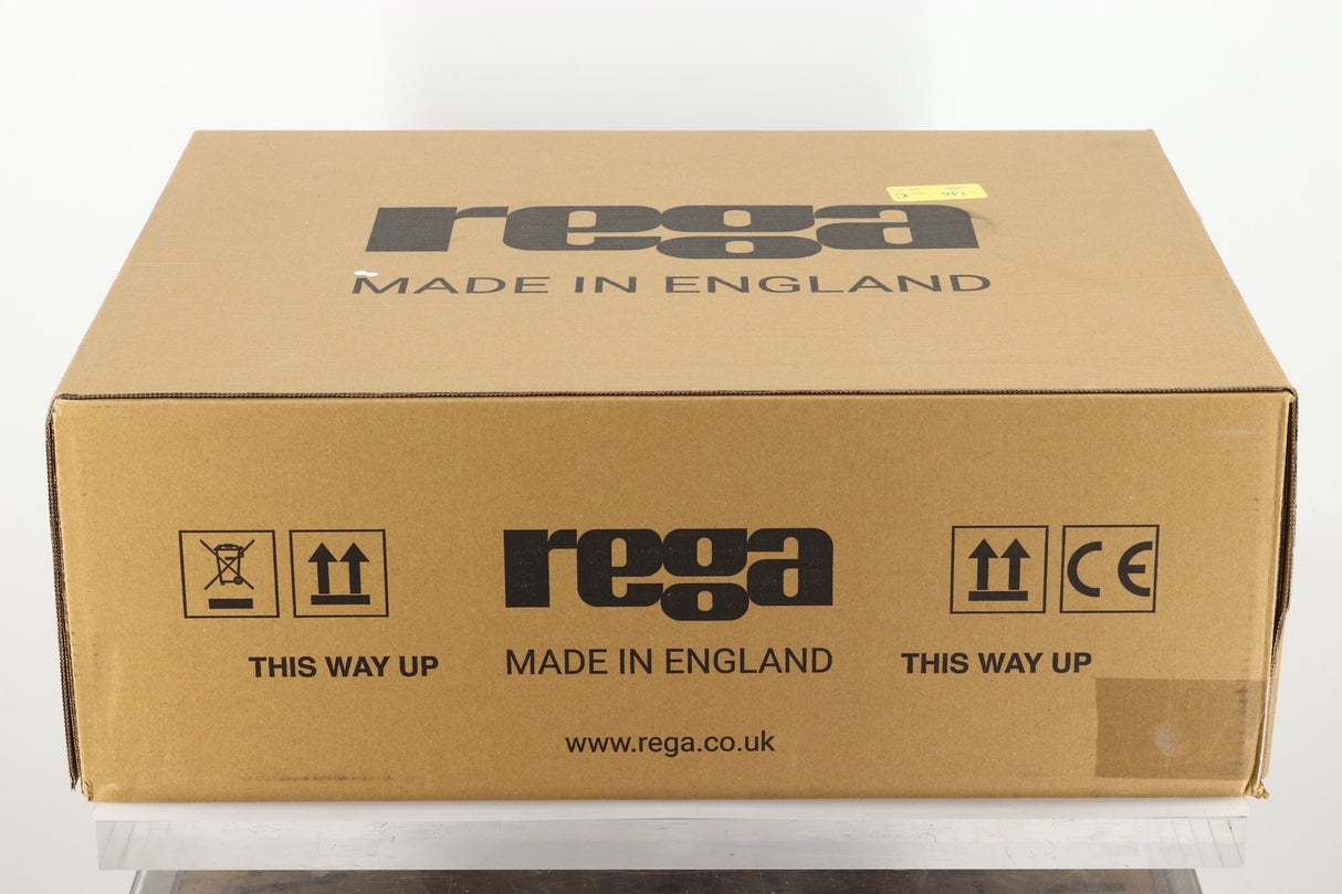 Rega Planar 1 Turntable - Black