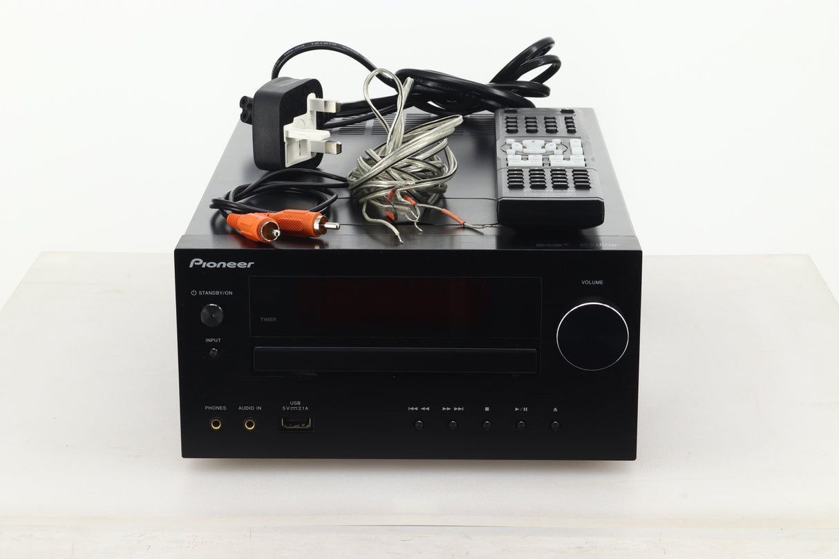 Pioneer XC-HM70 DAB Micro System with speakers - Black