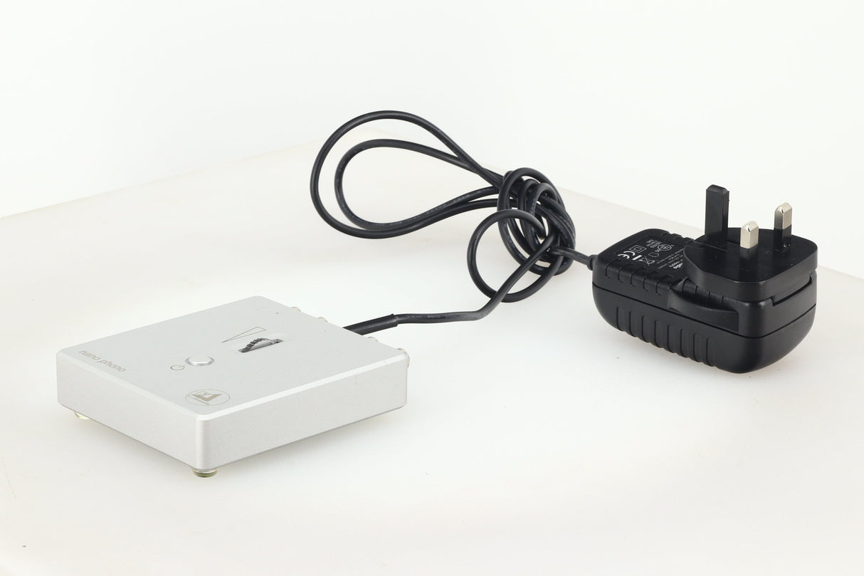 Clearaudio Nano V2 MM/MC Phonostage