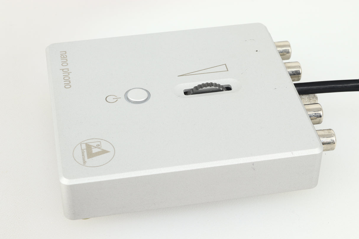 Clearaudio Nano V2 MM/MC Phonostage