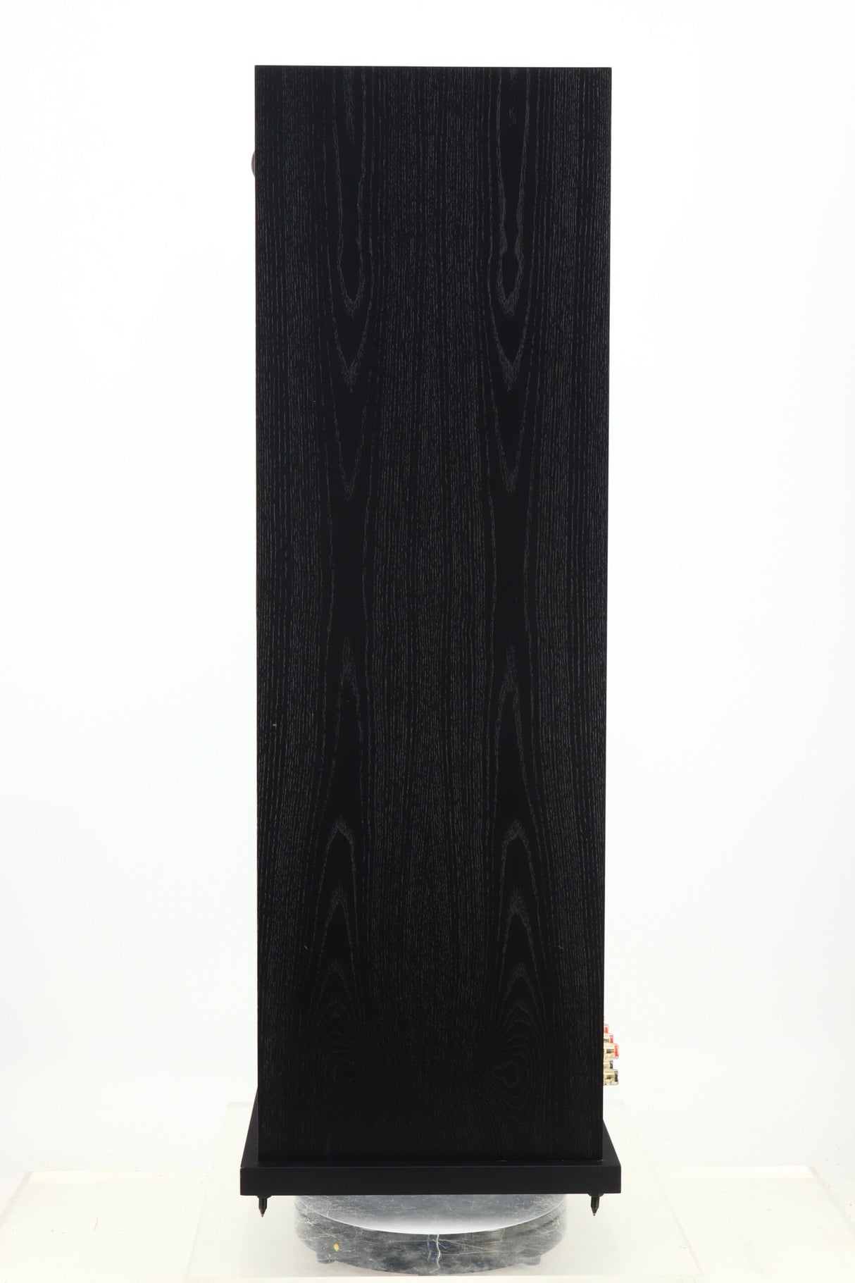 Linn Majik 140 Aktiv Floorstanding Speakers / Linn Majik 4100 Power Amplifiers - Black